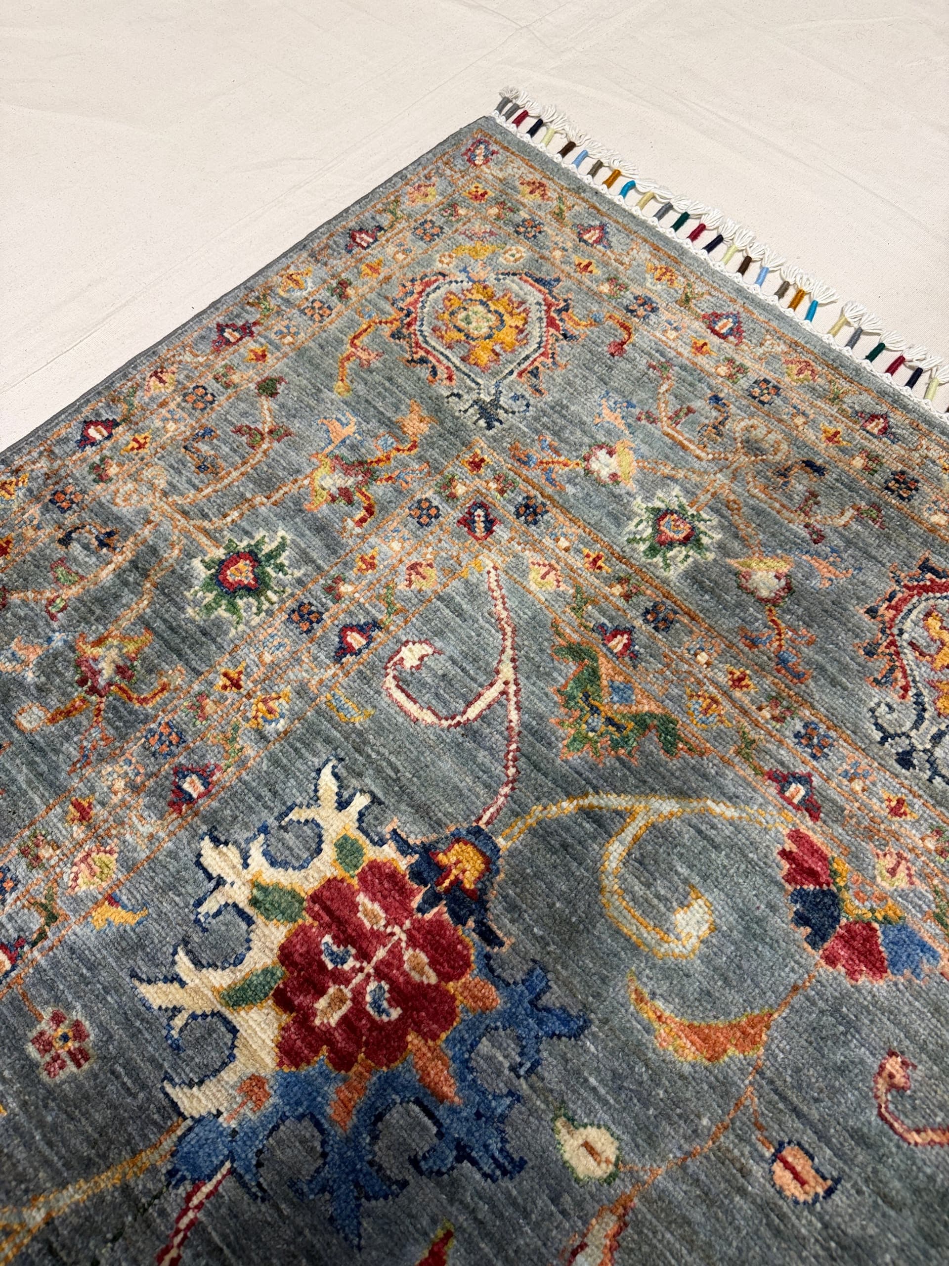 Grey Oushak Hand-Knotted Wool Rug — Detail