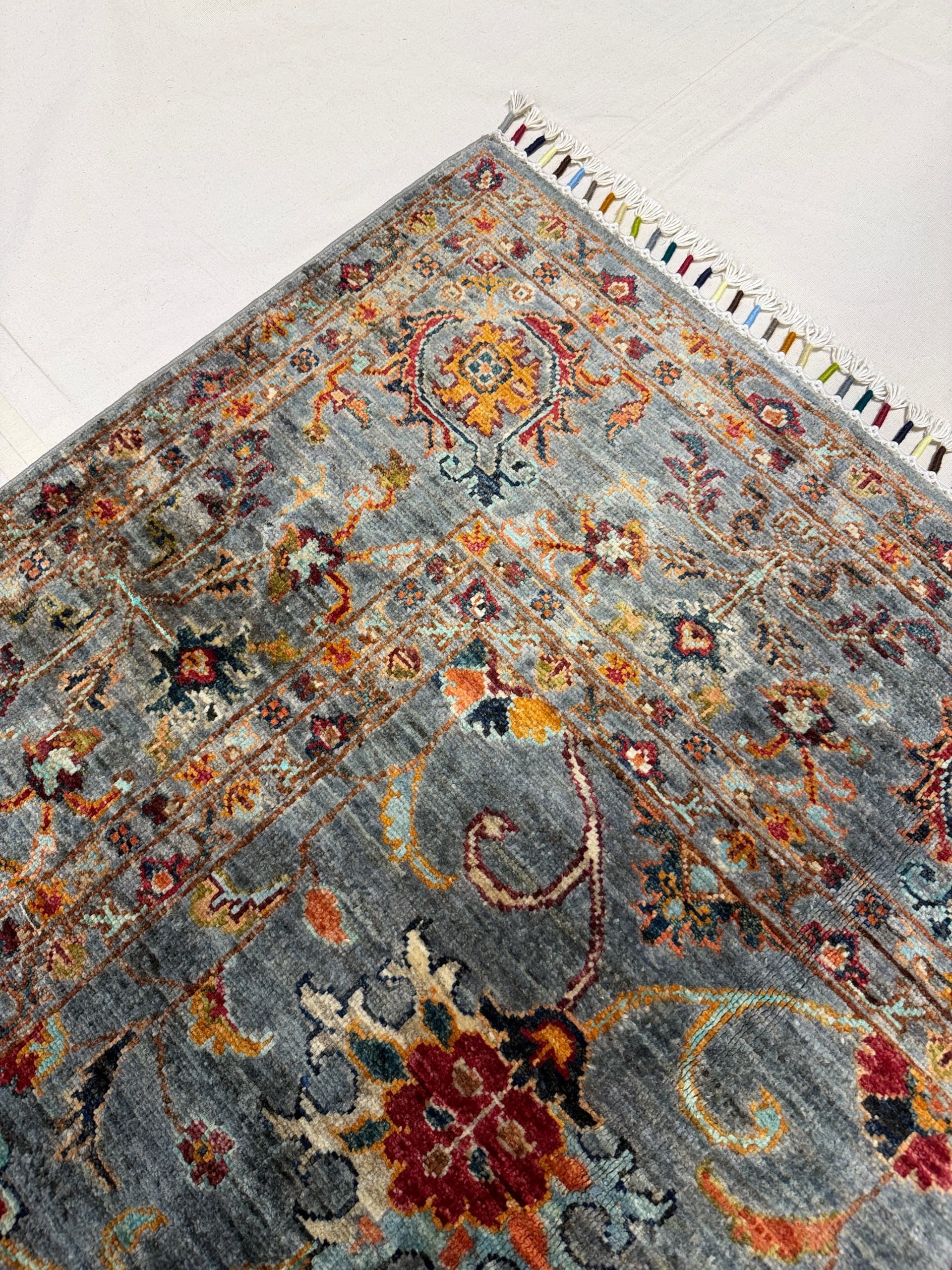 Grey Oushak Hand-Knotted Wool Rug — Detail