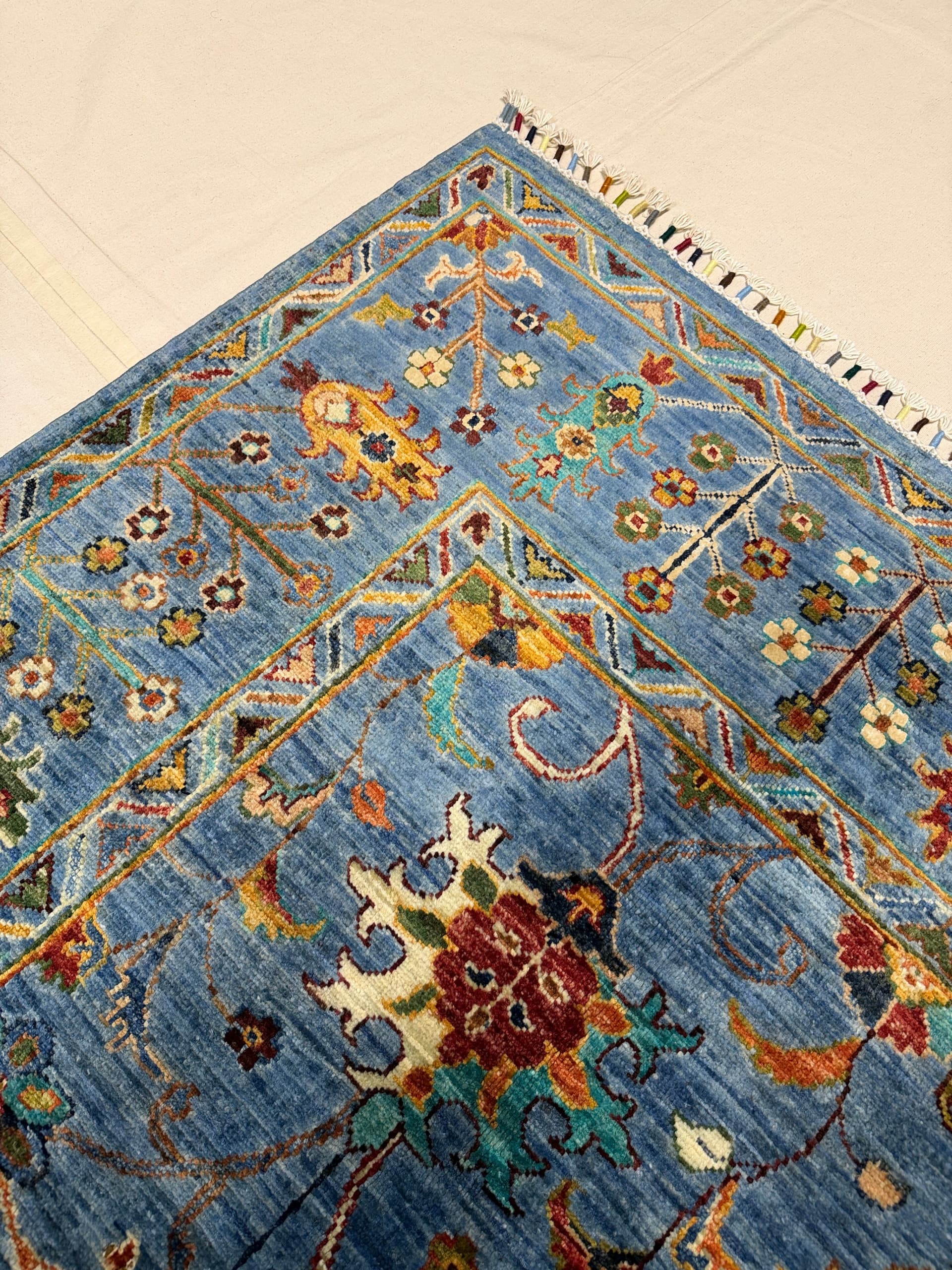 Navy Oushak Hand-Knotted Wool Rug — Detail