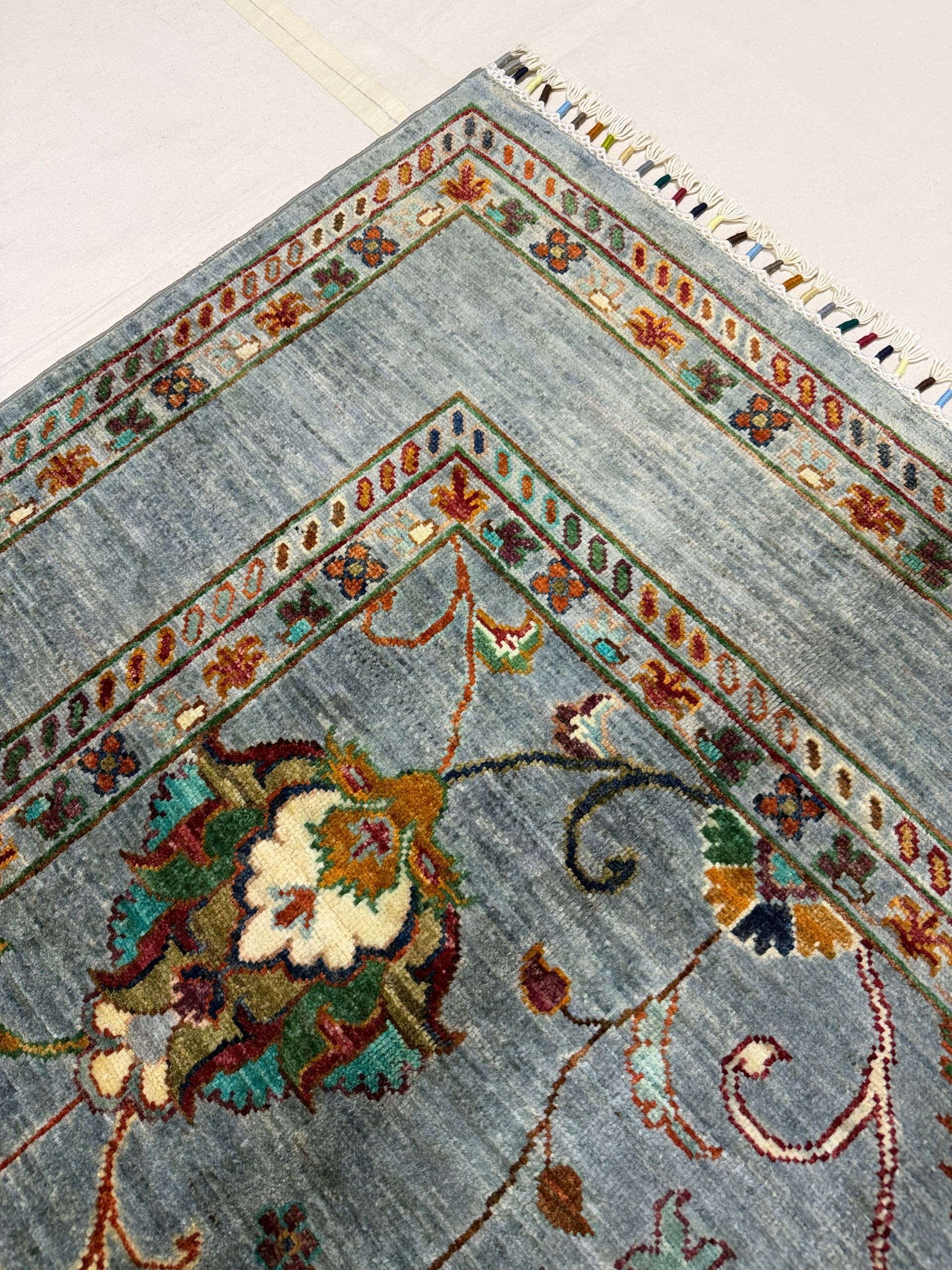 Navy Oushak Hand-Knotted Wool Rug — Detail