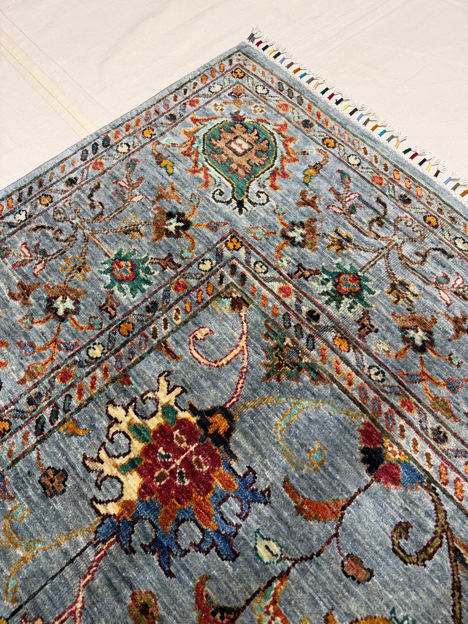 Gri Uşak El Dokuma Yün Halı — Detay