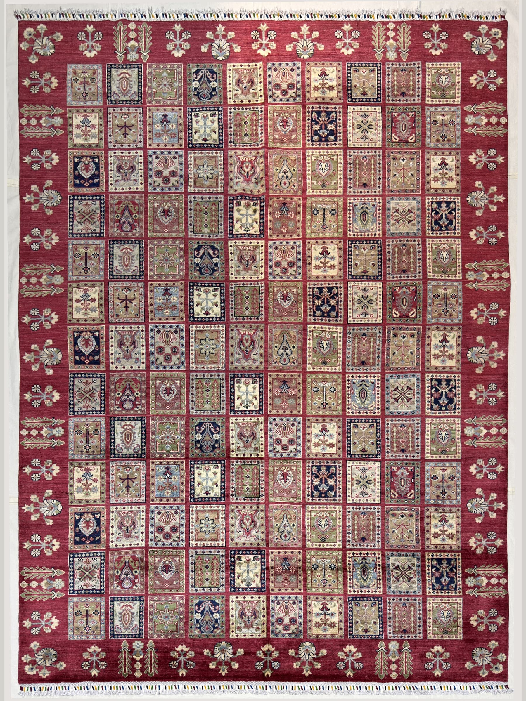 Red Bakhtiari Hand-Knotted Wool Rug